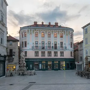 Otel Central Square Heritage, Split
